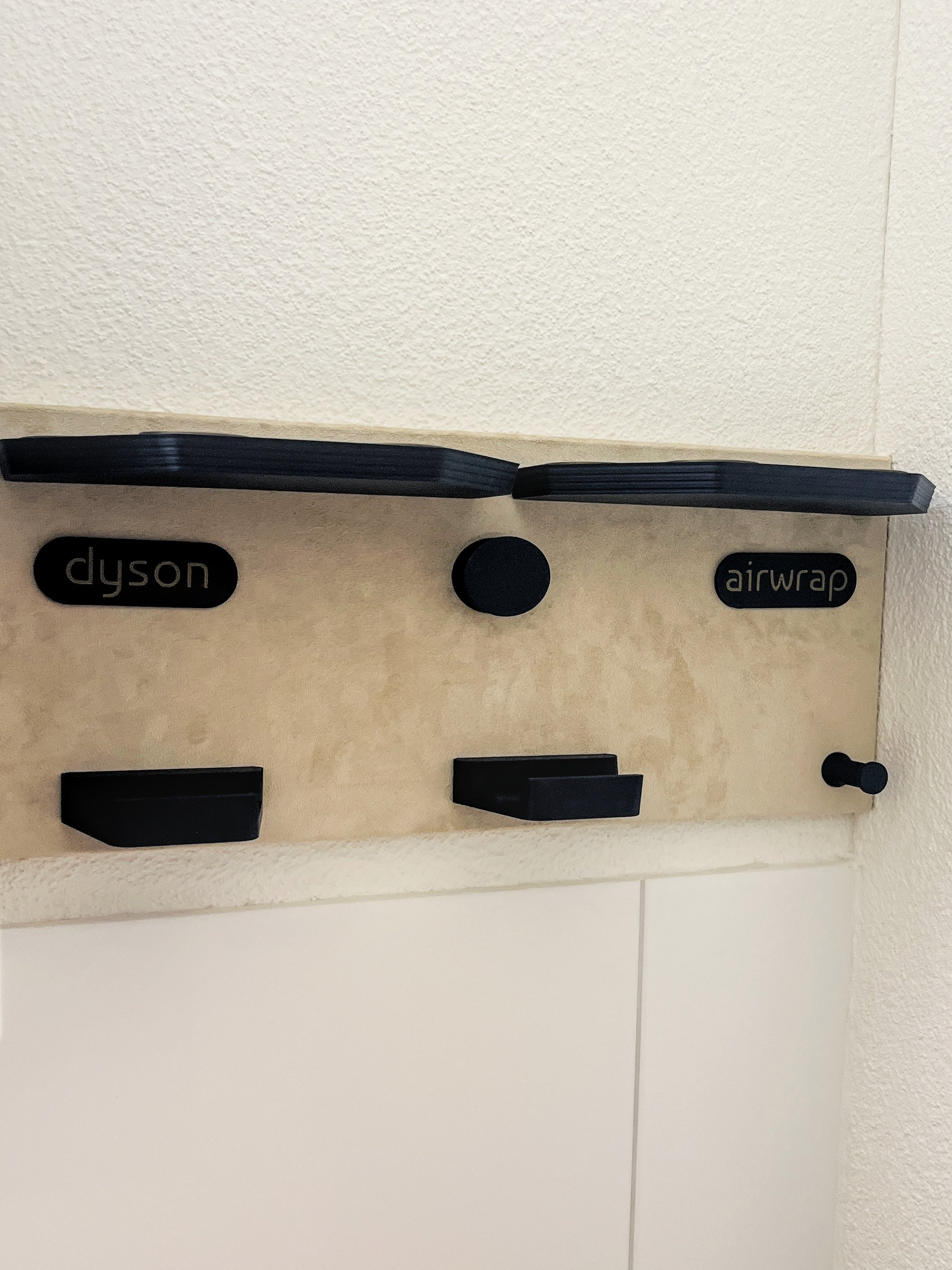 Dyson Airwrap Wandhalterung – für 10 Aufsätze