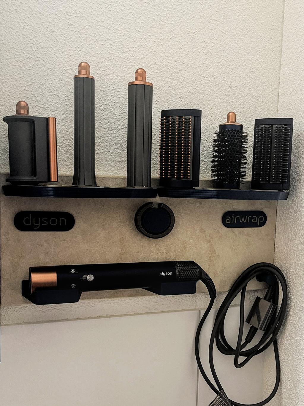 Dyson Airwrap Wandhalterung – für 10 Aufsätze